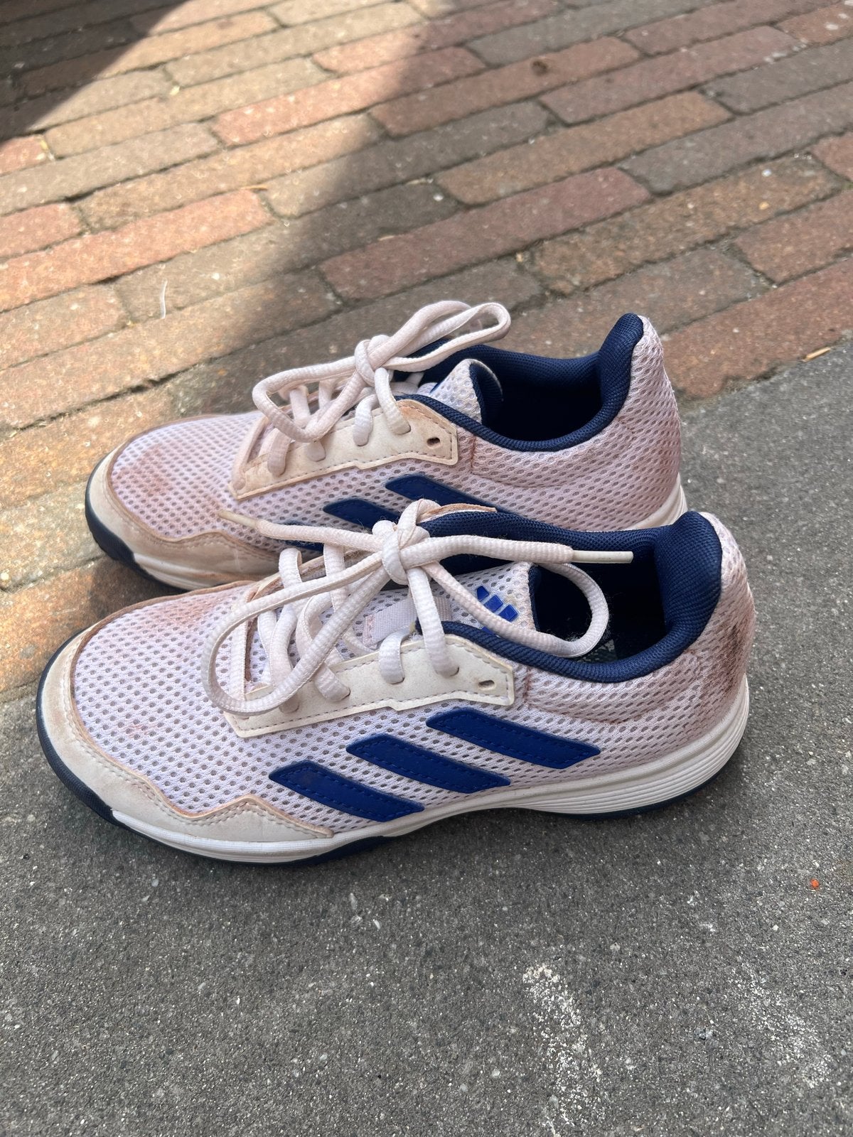 Adidas tennisschoenen maat 33, Ophalen of Verzenden, Gebruikt, Schoenen, Adidas