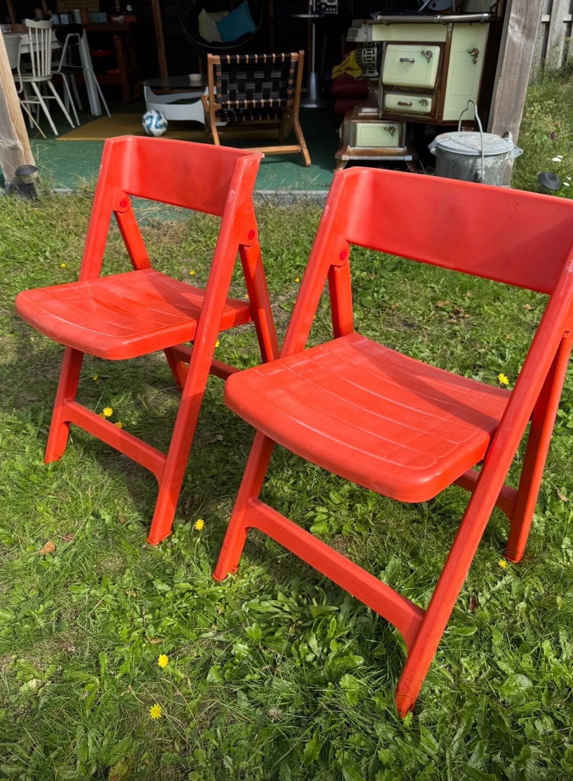 2 rode Flair Plaisir Pizzicato klapstoelen jaren 70, Huis en Inrichting, Ophalen, Kunststof, Gebruikt, Twee
