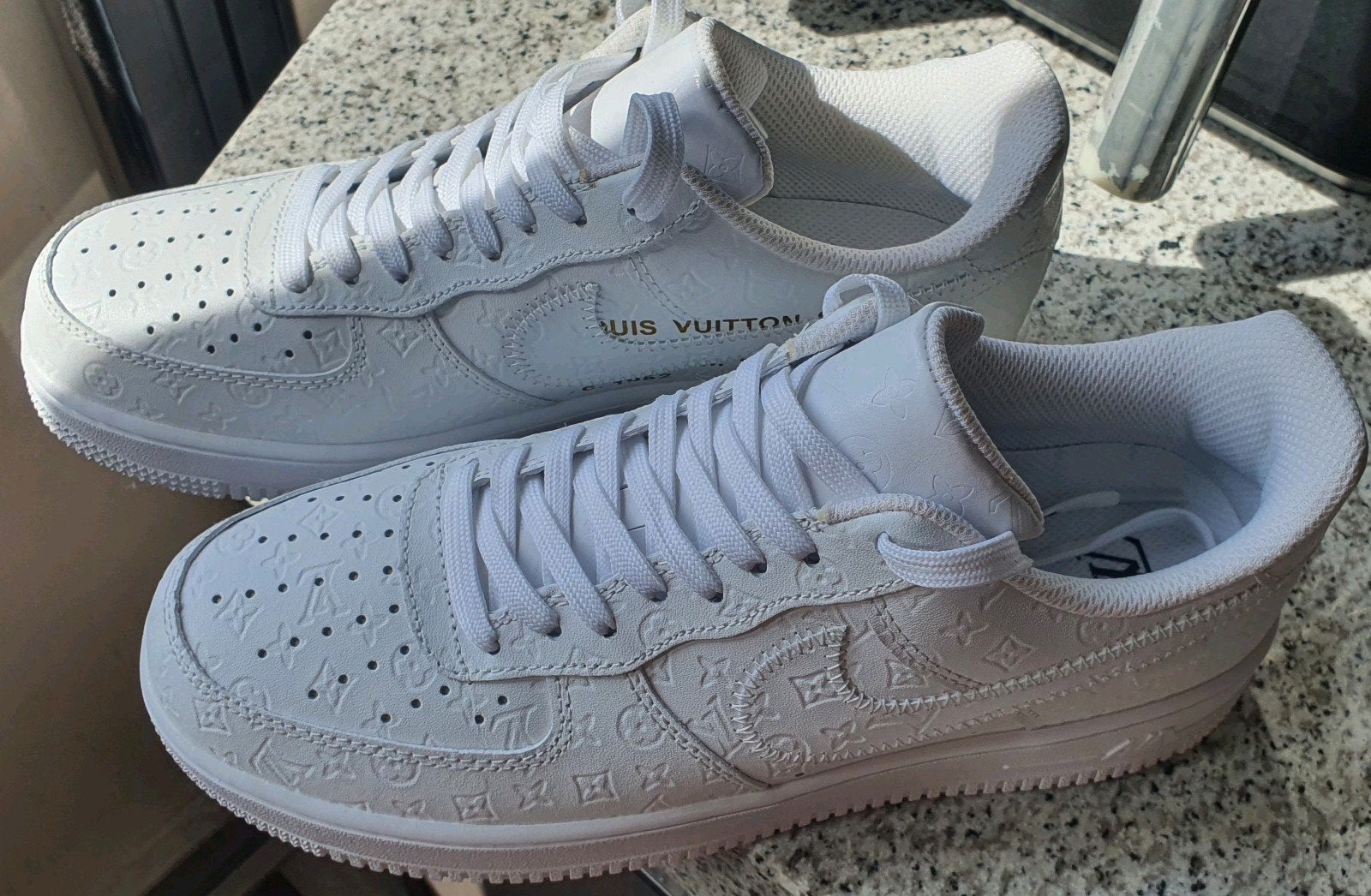 Nike Air Force 1 Louis Vuitton 43 - Zeldzaam & Nieuw, Kleding | Heren, Wit, Nike, Nieuw, Ophalen of Verzenden