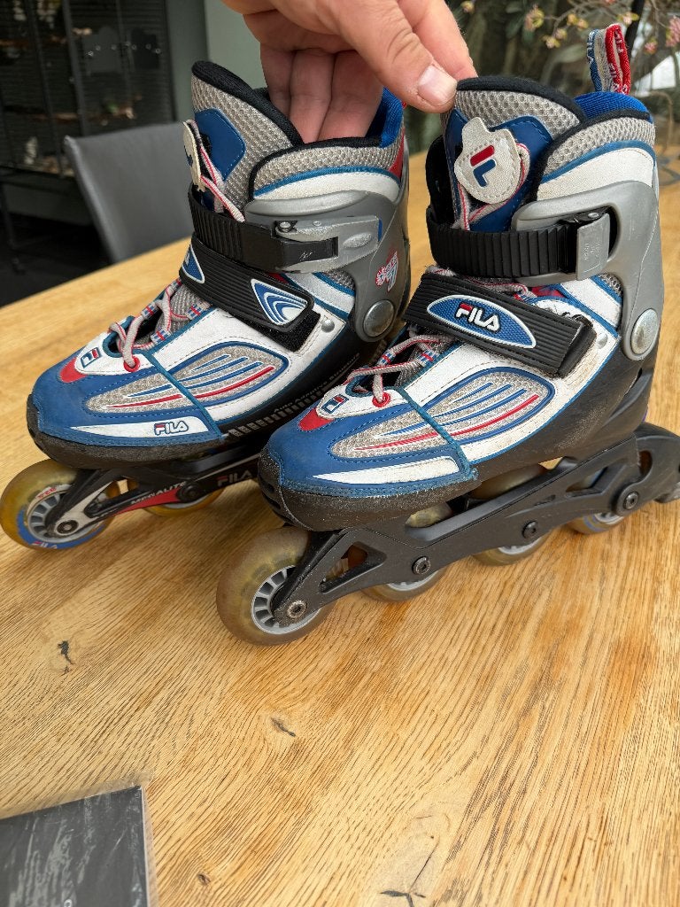 Skeelers merk Fila, Sport en Fitness, Skeelers, Ophalen of Verzenden, Verstelbaar, Zo goed als nieuw, Kinderen