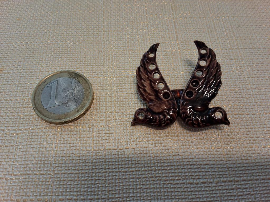 Vintage broche metaal met glazuur - Duiven, Overige materialen, 4 tot 7 cm, Gebruikt, Bruin