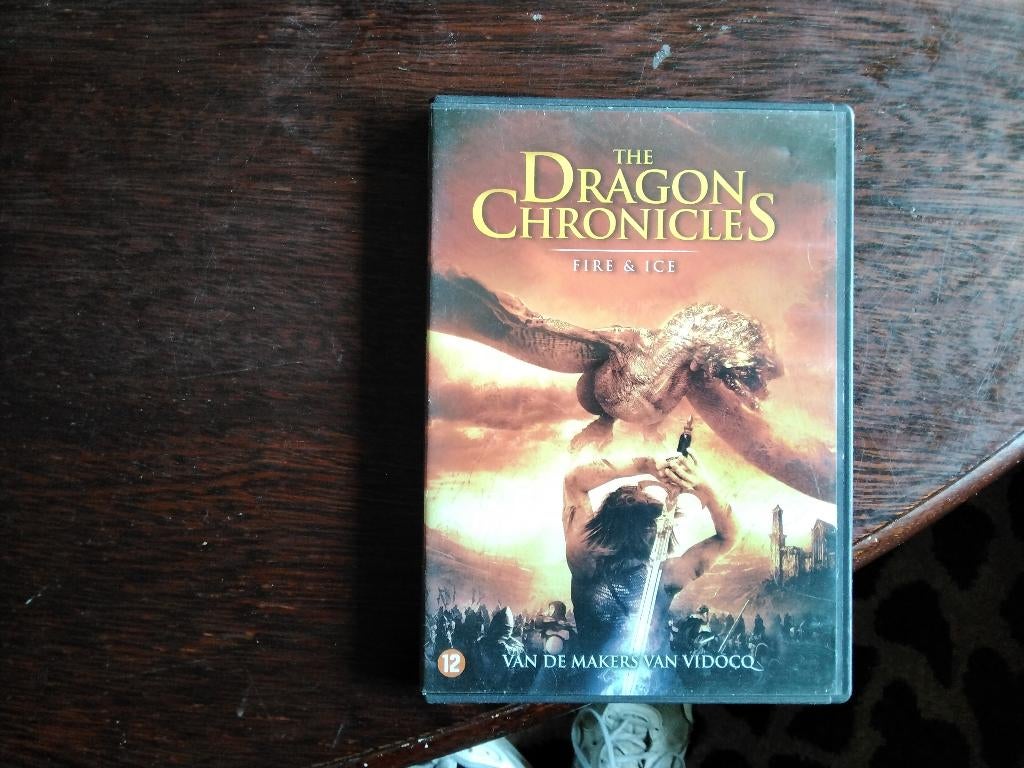 The dragon chronicles fire & ice, origineel, Vanaf 12 jaar, Ophalen of Verzenden, Zo goed als nieuw, Actiethriller