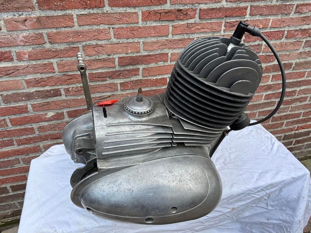 CZ-JAWA 250CC motorblok., Ophalen, Gebruikt