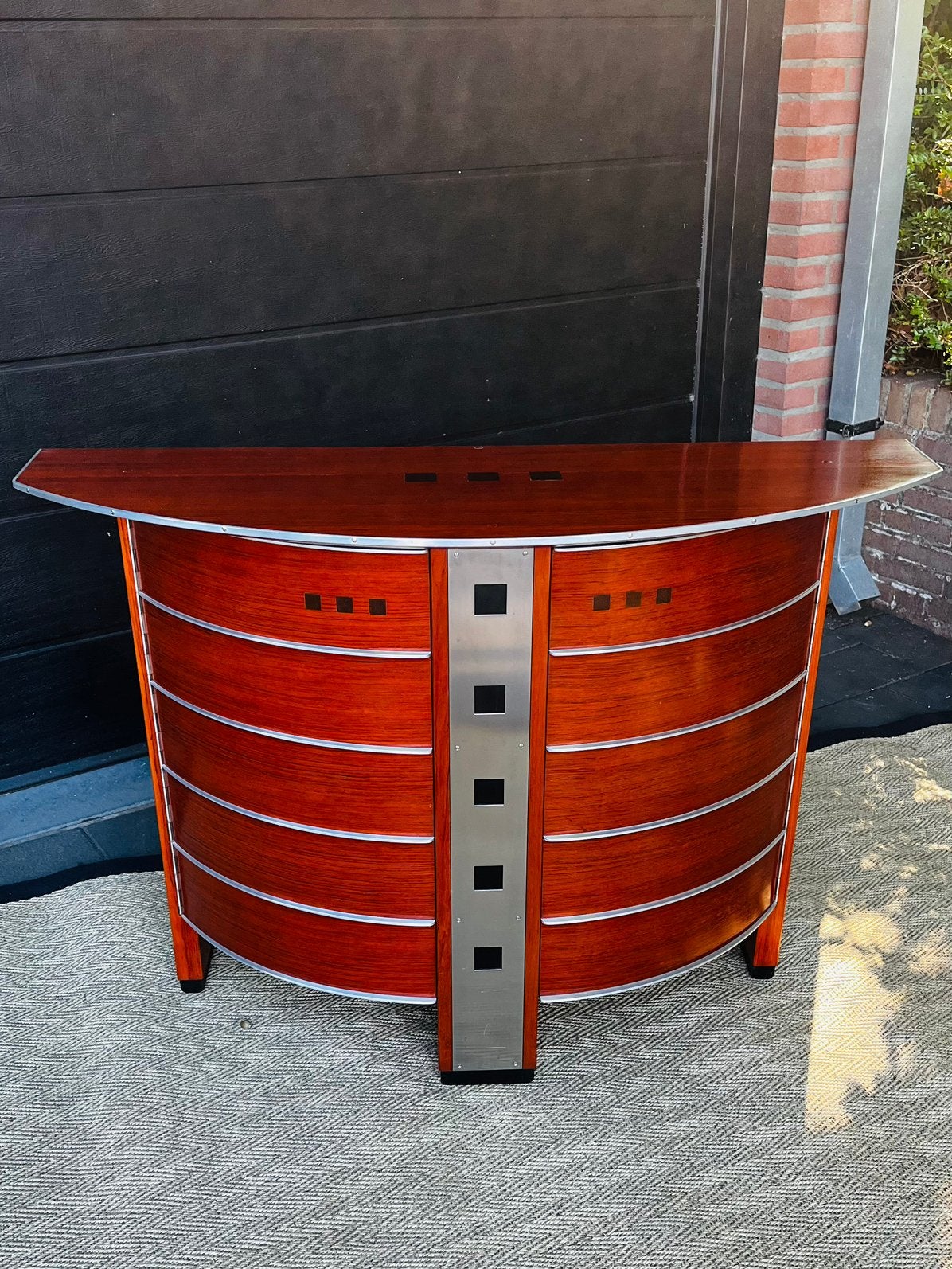 Schuitema decoforma halkast/dressoir Newbery.  Artdeco, Ophalen, Met deur(en), 100 tot 150 cm, Artdeco