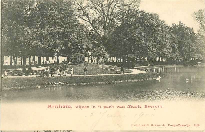 380-942-007 Arnhem Vijver Musis Sacrum, Verzenden, Voor 1920, Gelderland