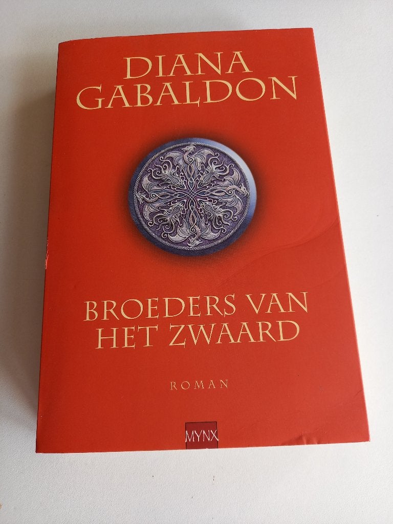 Diana Gabaldon: Broeders van het Zwaard, Ophalen of Verzenden, Gelezen