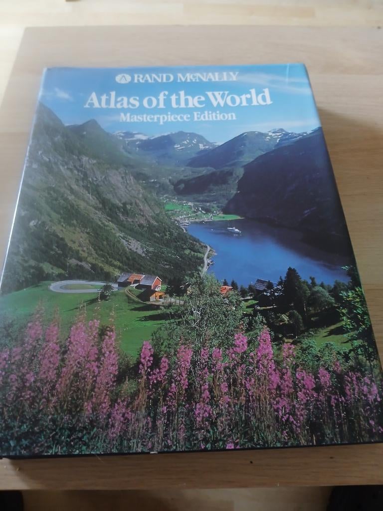Rand mc nally atlas of the word 5€", Overige atlassen, Ophalen of Verzenden, Zo goed als nieuw, 1800 tot 2000