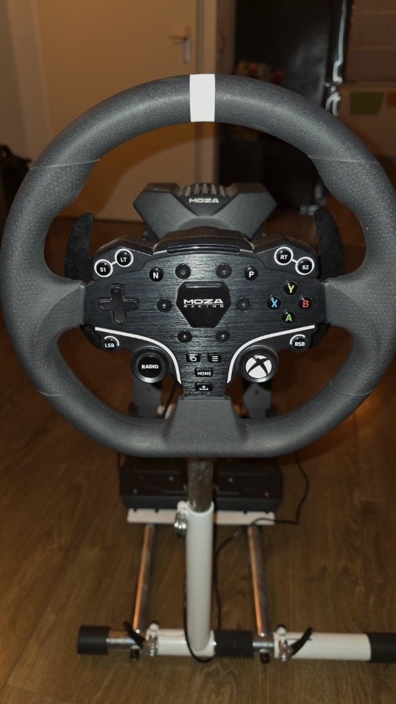 Foto 6 van MOZA R3 bundel + Wheel Stand Pro DD – Xbox & PC