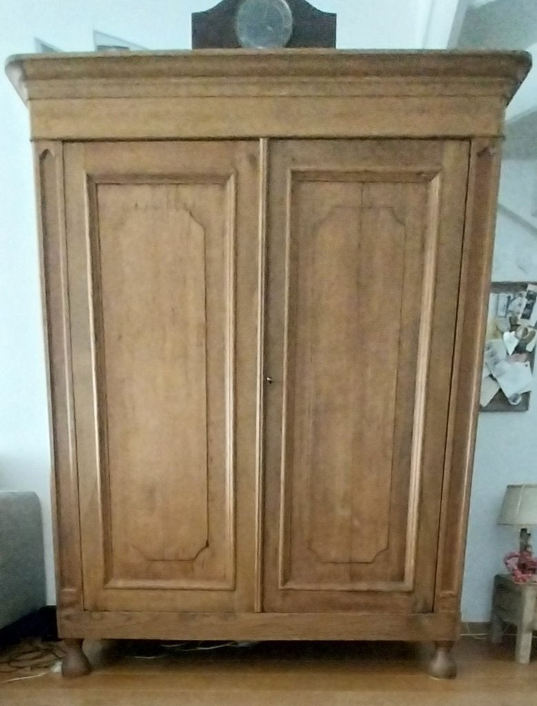 Antieke kast, Ophalen