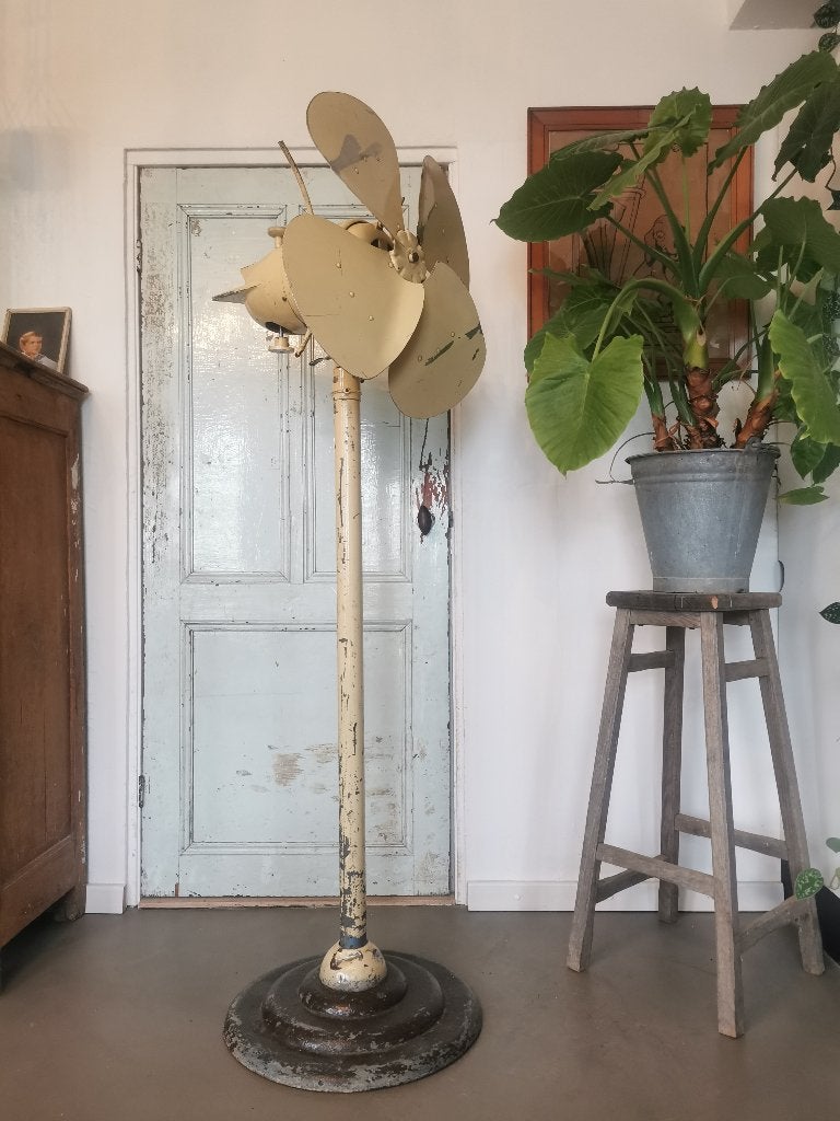 Industriële oude ventilator, Ophalen, Vloerventilator