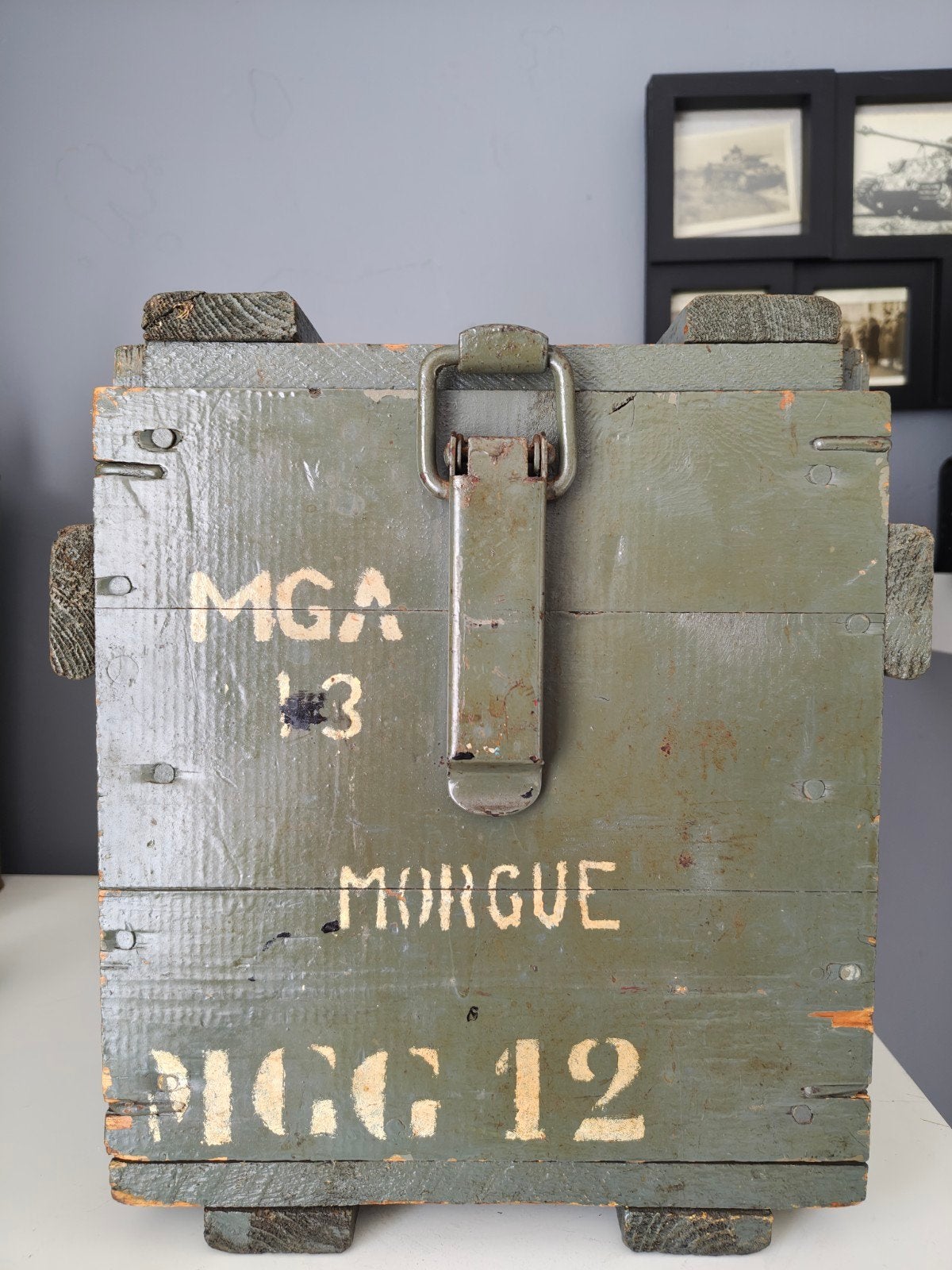 Vintage Militaire Houten Kist - MGA 13 Morgue, Ophalen of Verzenden, Overige soorten, Overige gebieden, Kist of Geocache