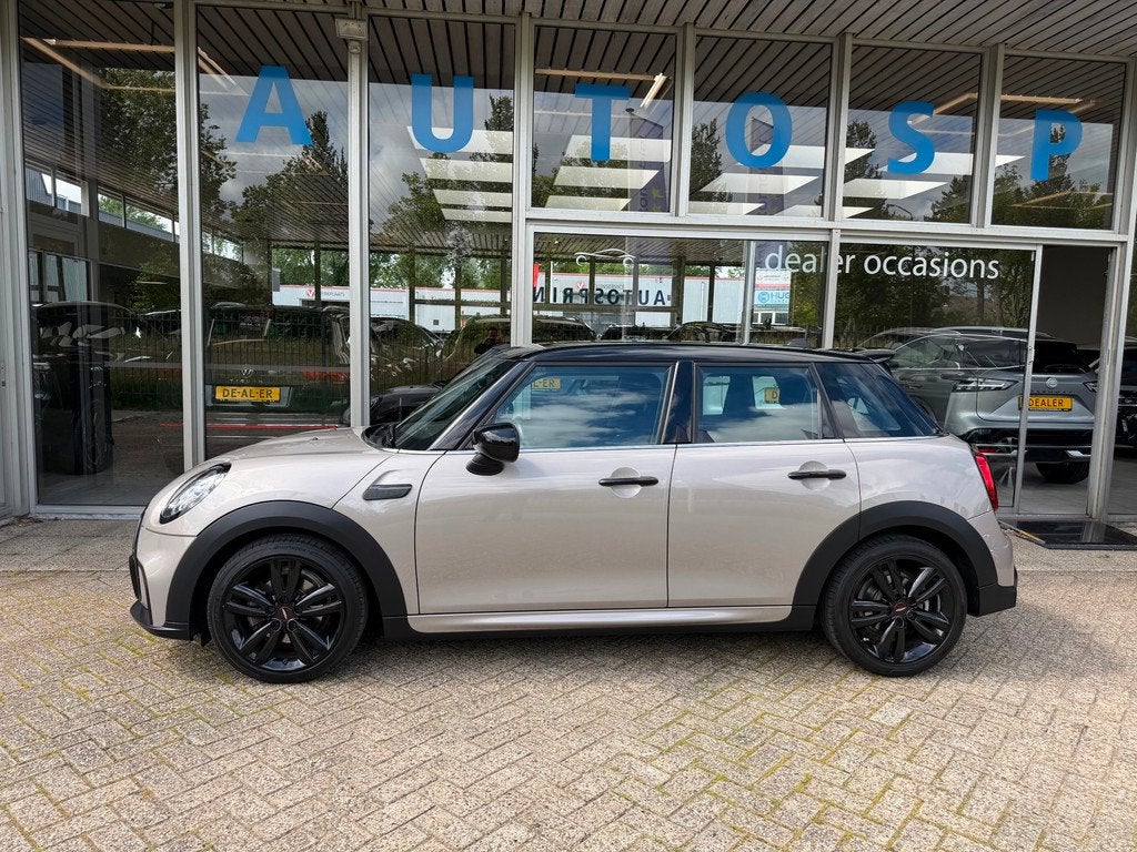 Mini 5-Deurs 1.5 Cooper John Cooper Works, Auto's, Mini, Voorwielaandrijving, Gebruikt, Automatische klimaatregeling, Origineel Nederlands