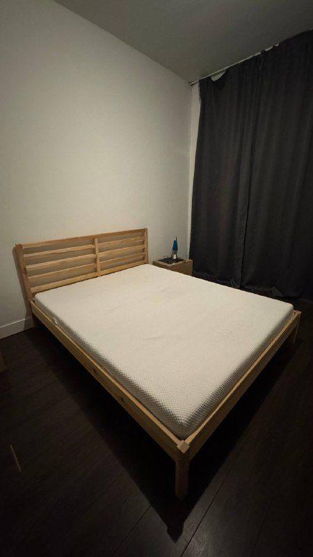 Wooden Bed Frame with Mattress, Ophalen, Gebruikt, Tweepersoons, Bedbodem