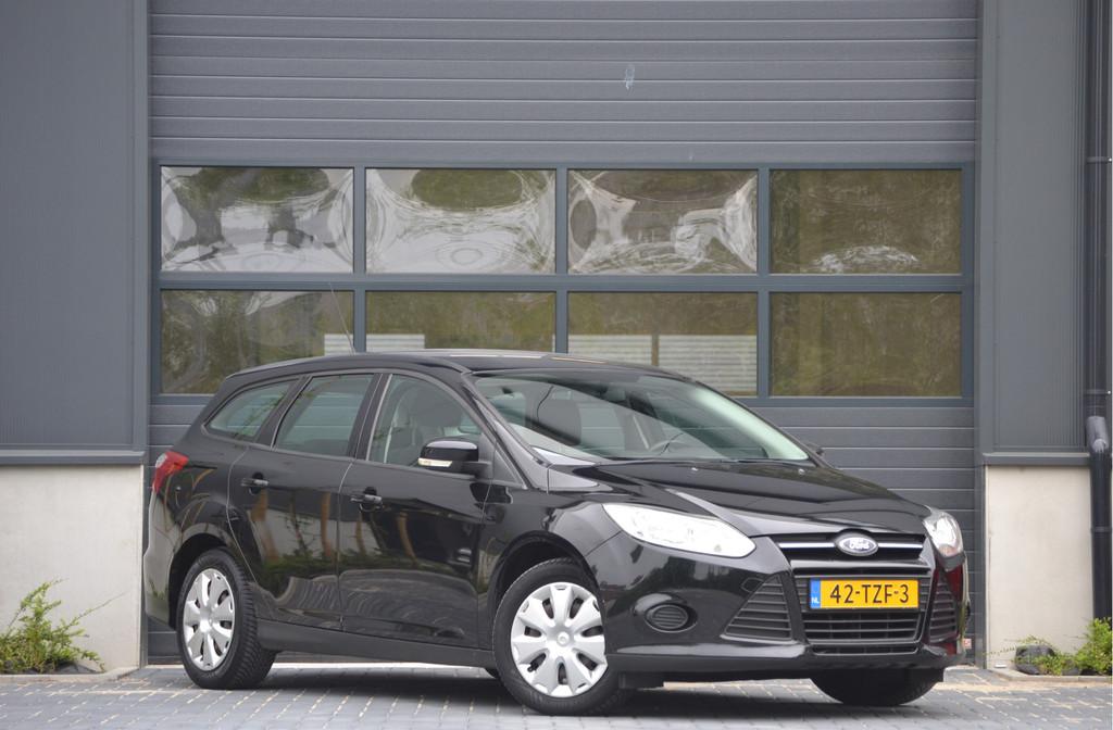 Ford FOCUS Wagon 1.6 TI-VCT Trend Nieuwe riem | Trekhaak | G, 4 cilinders, 1207 kg, Zwart, Origineel Nederlands