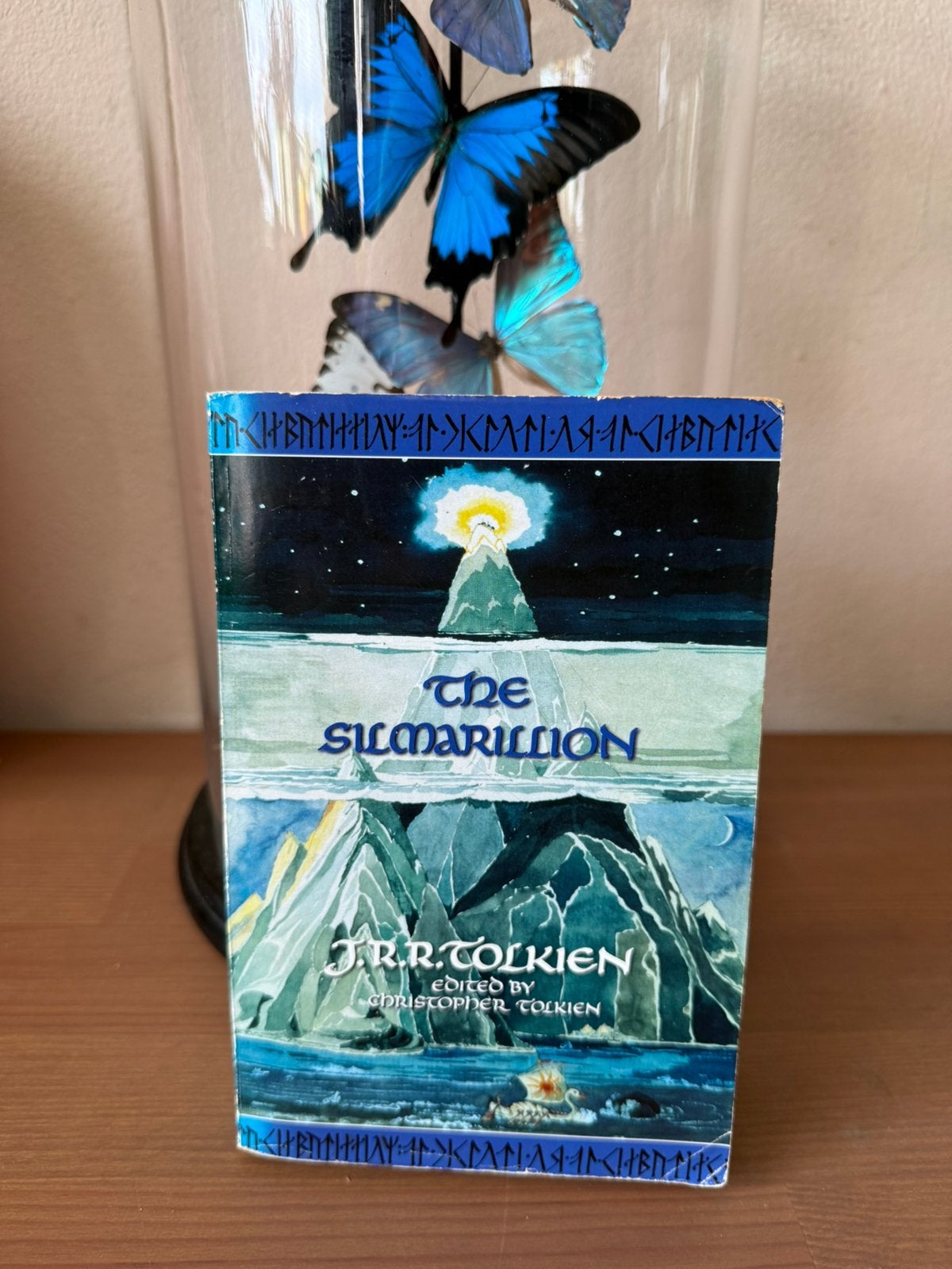 Tolkien The Silmarillion 1999, Boeken, Ophalen of Verzenden, Zo goed als nieuw