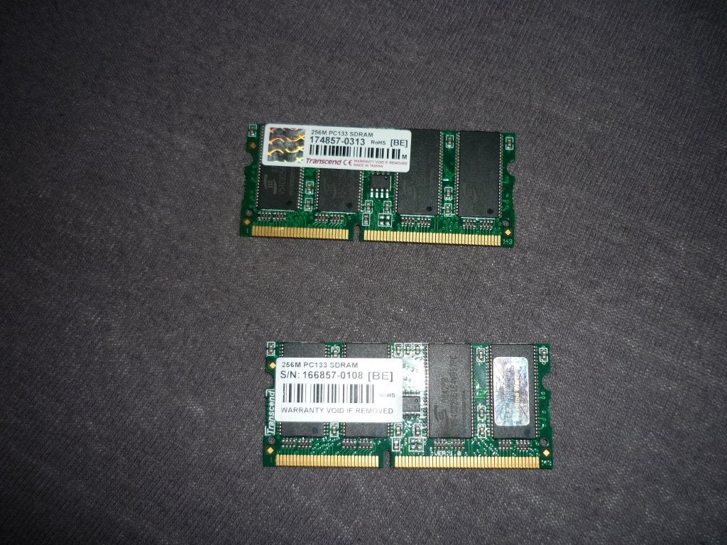 Sdram laptop geheugen 2 x 256 pc 133, Computers en Software, Ophalen of Verzenden, Overige soorten, Laptop