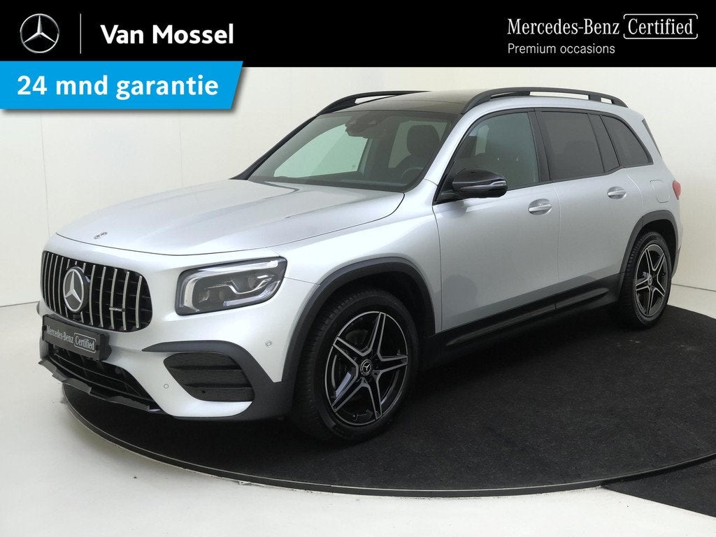 Mercedes-Benz GLB 200 Premium Plus AMG Line / Panoramadak /