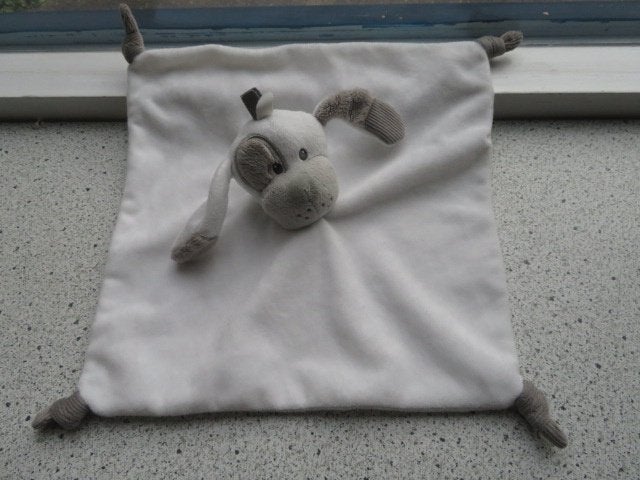 Knuffeldoek hond Sem merk Tiamo wit velours, Met geluid, Zo goed als nieuw, Tiamo, Wit