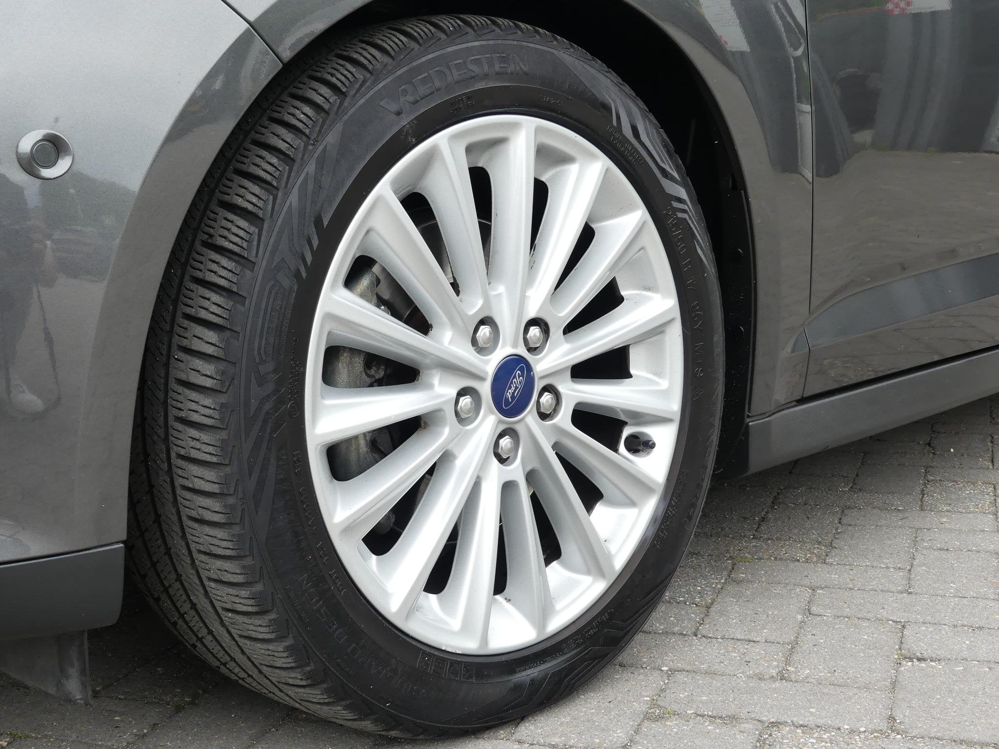 Ford C-Max 1.5 Titanium, 4 cilinders, Origineel Nederlands, Zilver of Grijs, 1313 kg