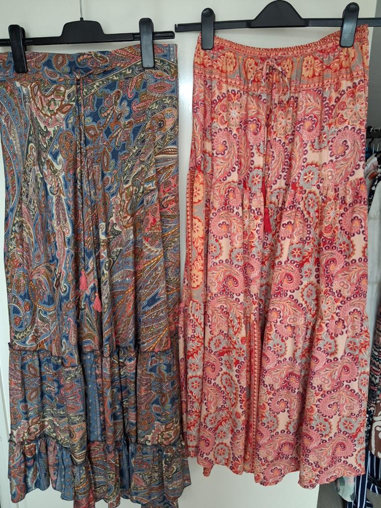 Lange zomerrok met paisley print, maat 40/42, Kleding | Dames, Rokken, Overige kleuren, Maat 42/44 (L), Nieuw, Ophalen of Verzenden