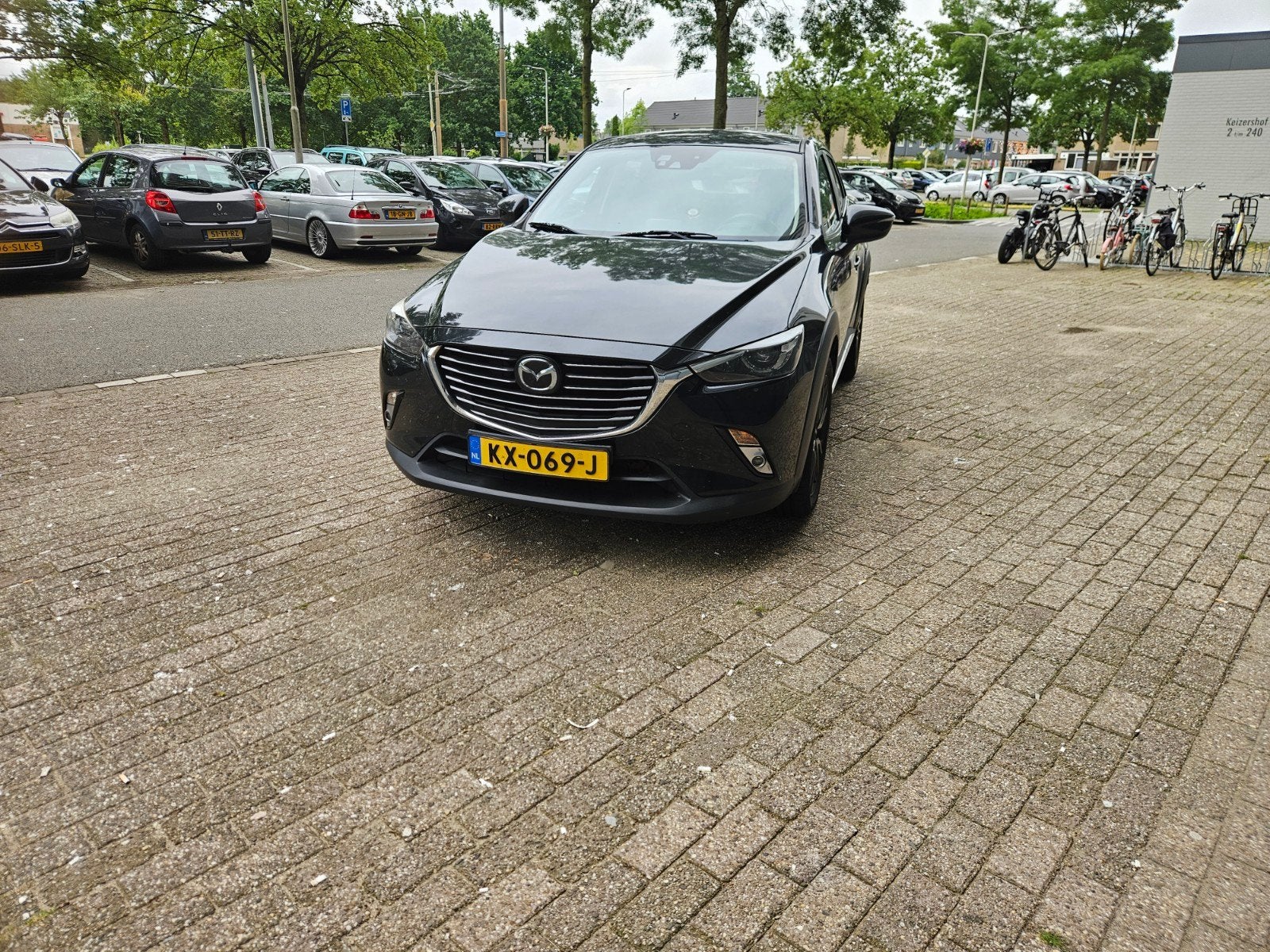 Mazda CX-3 1.5 Skyactiv-d 105 77KW 2016 Zwart, Auto's, Voorwielaandrijving, 625 kg, 4 cilinders, Zwart