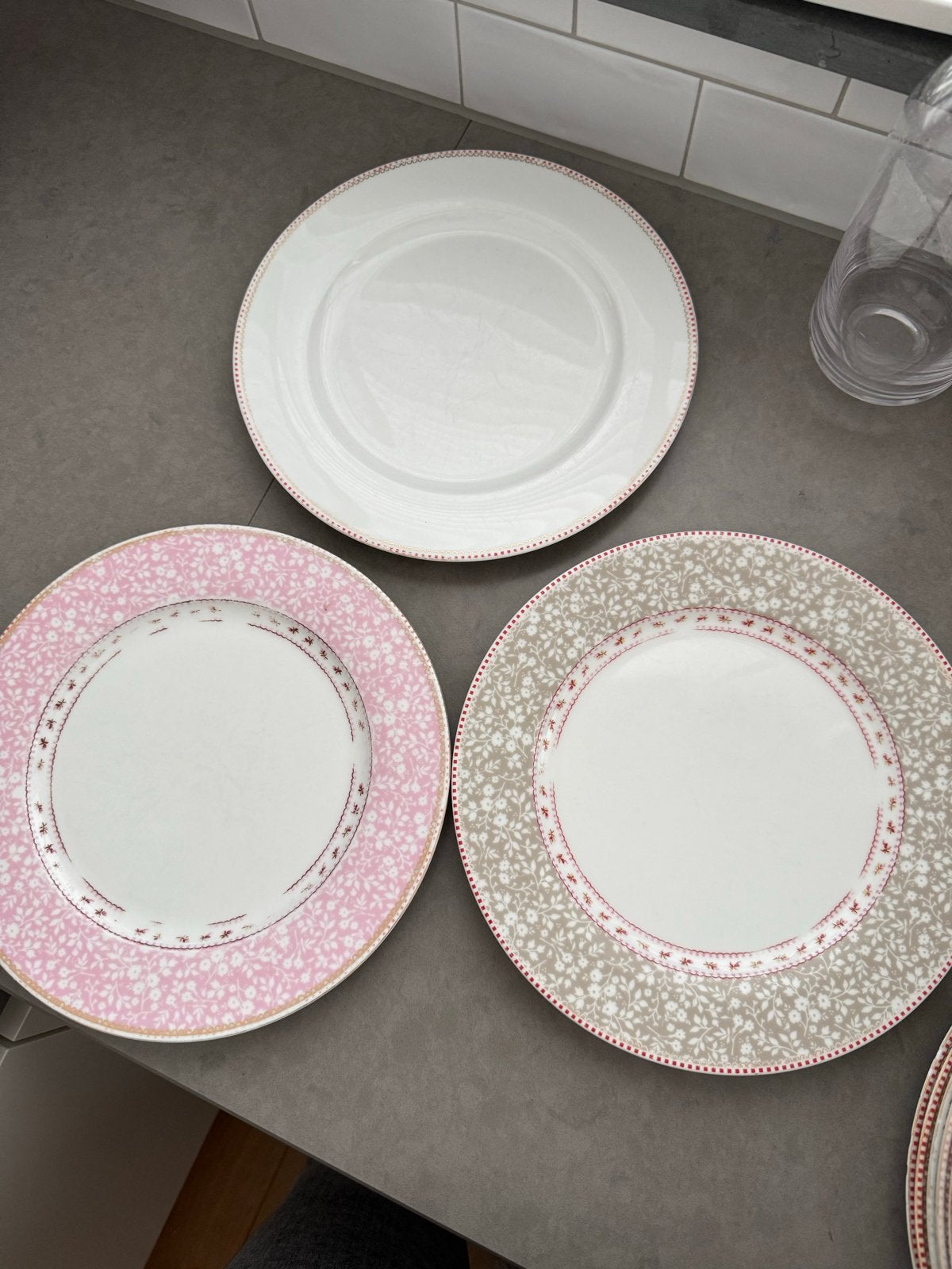 Pip Studio borden, diverse kleuren, Huis en Inrichting, Keuken | Servies, Ophalen, Gebruikt, Pip Studio, Bord(en)