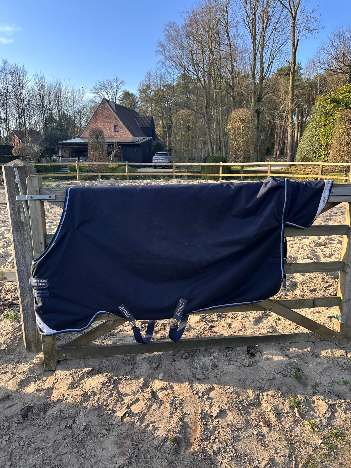 Amigo Bravo 12 Medium, Dieren en Toebehoren, Paarden en Pony's | Dekens en Dekjes, Ophalen of Verzenden, Zo goed als nieuw