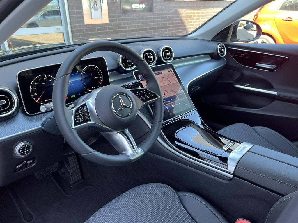 Mercedes-Benz C-klasse 300 e Business Line | Trekhaak | Appl, Auto's, Mercedes-Benz, Automaat, 1800 kg, 4 cilinders, Leder en Stof