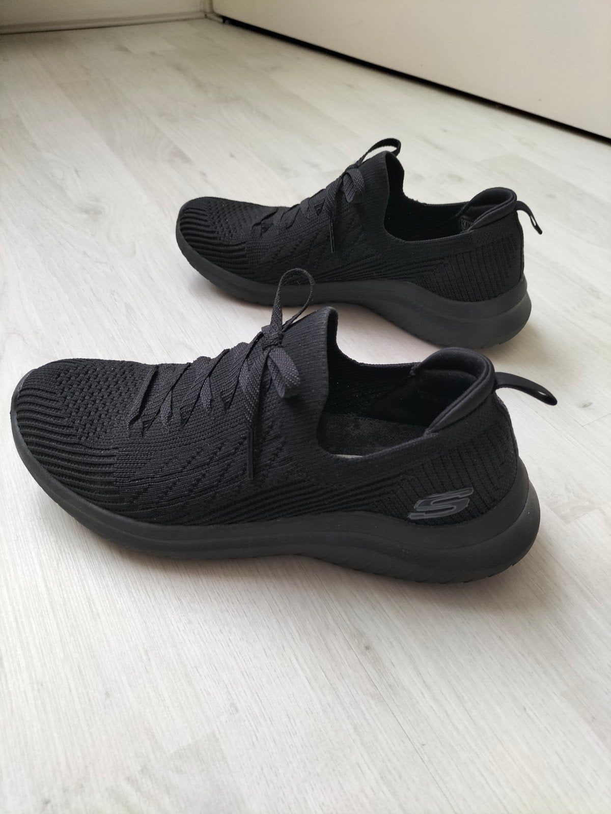 Skechers sneakers, zwart, maat 36, zo goed als nieuw, Skechers, Zwart, Ophalen of Verzenden, Sneakers of Gympen
