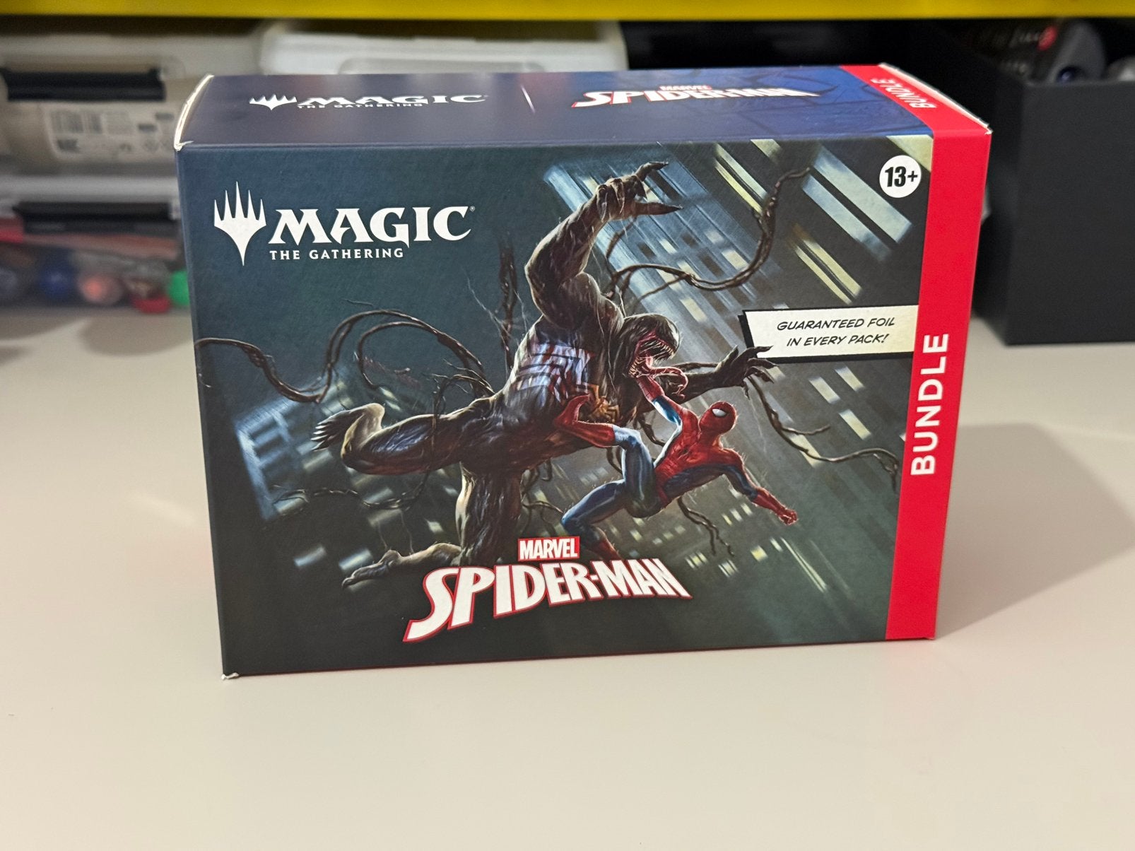 Marvel's Spider-Man Magic The Gathering Bundle Box, Ophalen of Verzenden, Zo goed als nieuw, Boosterbox