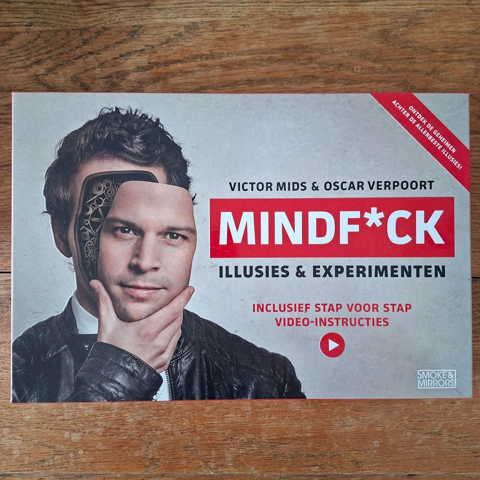 Mindf*ck Illusies & Experimenten - Victor Mids, Ophalen of Verzenden, Zo goed als nieuw