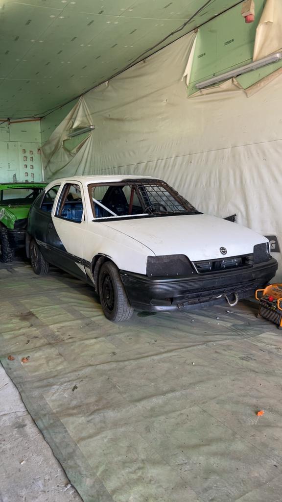 Opel Kadett E - 1600 Met Rolkooi, Auto diversen, Ophalen of Verzenden