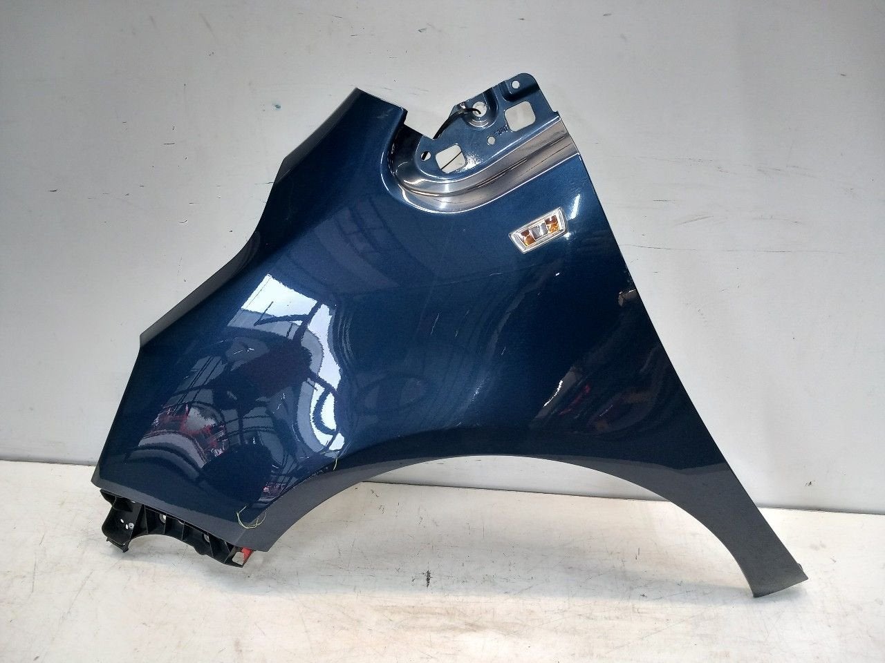 Spatbord links voor Opel Meriva, Auto-onderdelen, Onderdelen@venauto.nl, Van der Ven Autorecycling B.V., Gebruikt, Ettenseweg 76, 4706 PB Roosendaal, The Netherlands