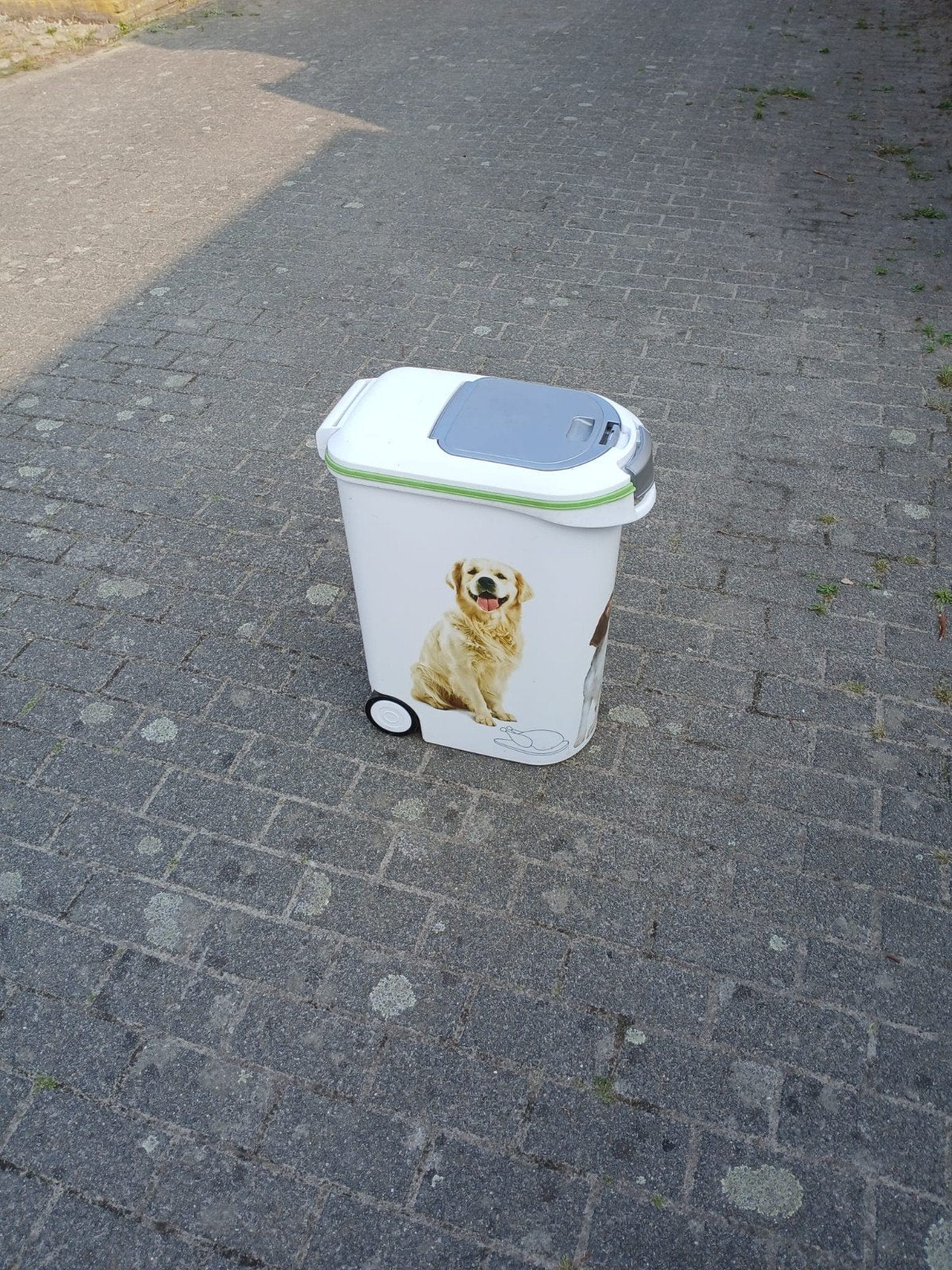 curver voer container, voerbak groot, Ophalen, Hond