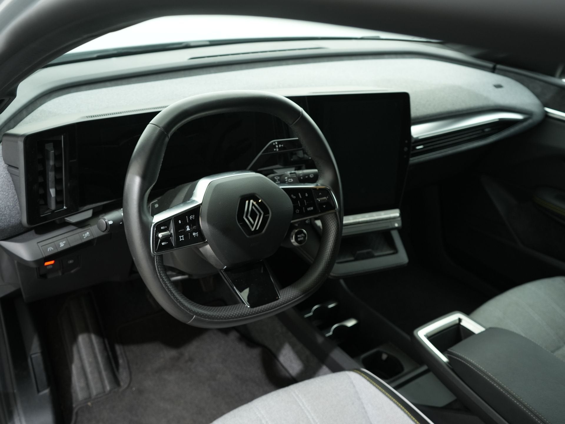 Renault Mégane E-Tech EV60 OPTIMUM CHARGE TECHNO | Camera |, Zwart, Leder en Stof, 220 pk, 900 kg