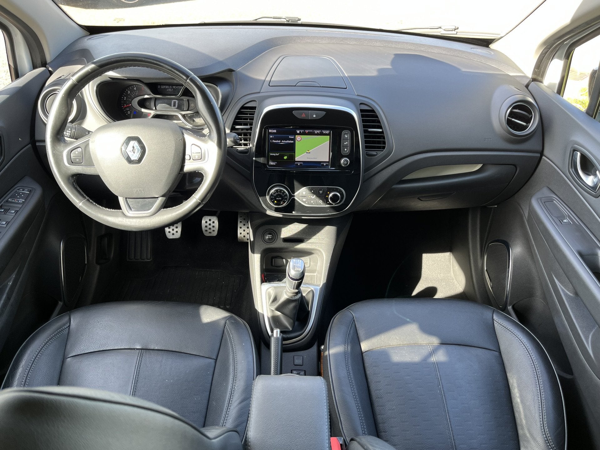 Renault Captur 1.5 dCi Edition One / Trekhaak / Camera / Sto, Voorwielaandrijving, 12 maanden, Gebruikt, 4 cilinders