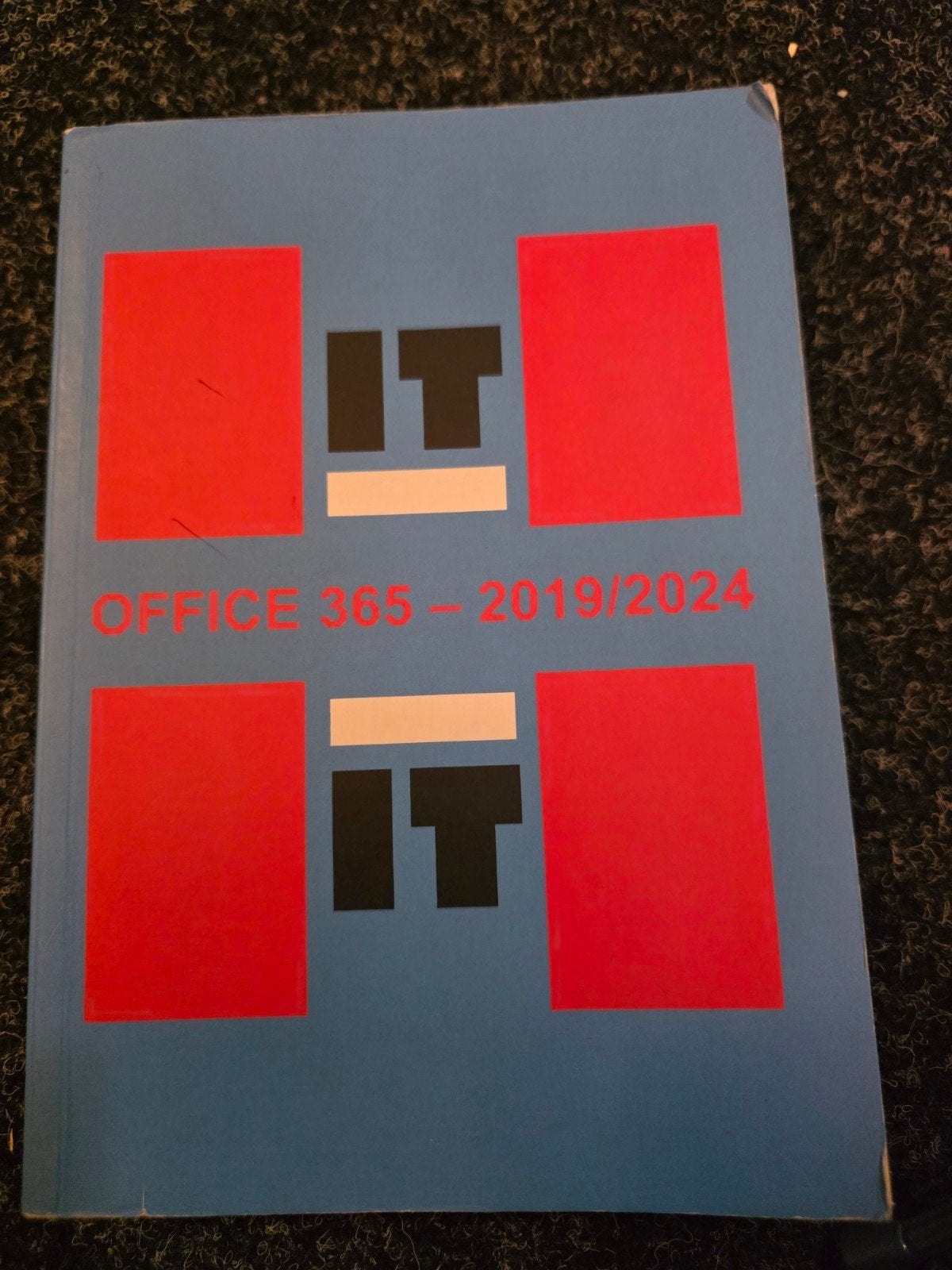 IT Office 365 - 2019/2024 Boek, Boeken, Ophalen of Verzenden, Beta, Overige niveaus, Onbekend