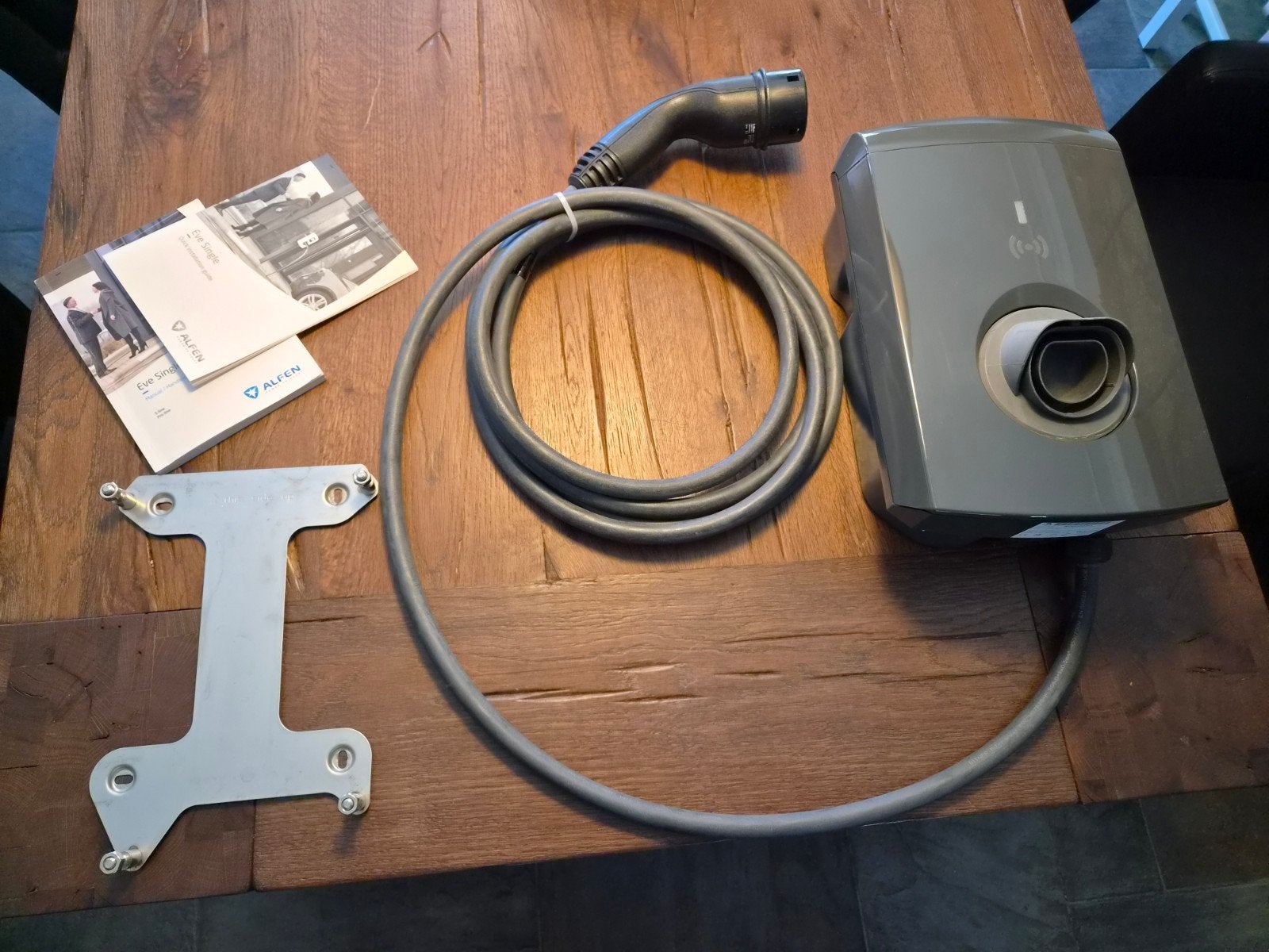 Alfen single 3f laadpaal. Nieuwstaat., Auto diversen, Ophalen of Verzenden, Laadpaal