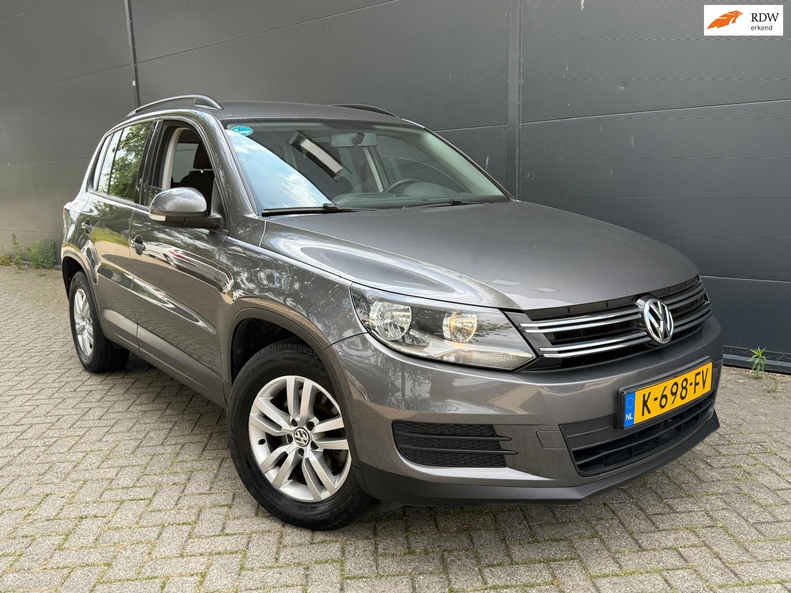 Volkswagen Tiguan 1.4 TSI Sport&Style/Navi/Carplay/Airco/par, Voorwielaandrijving, Euro 5, 15 km/l, 4 cilinders