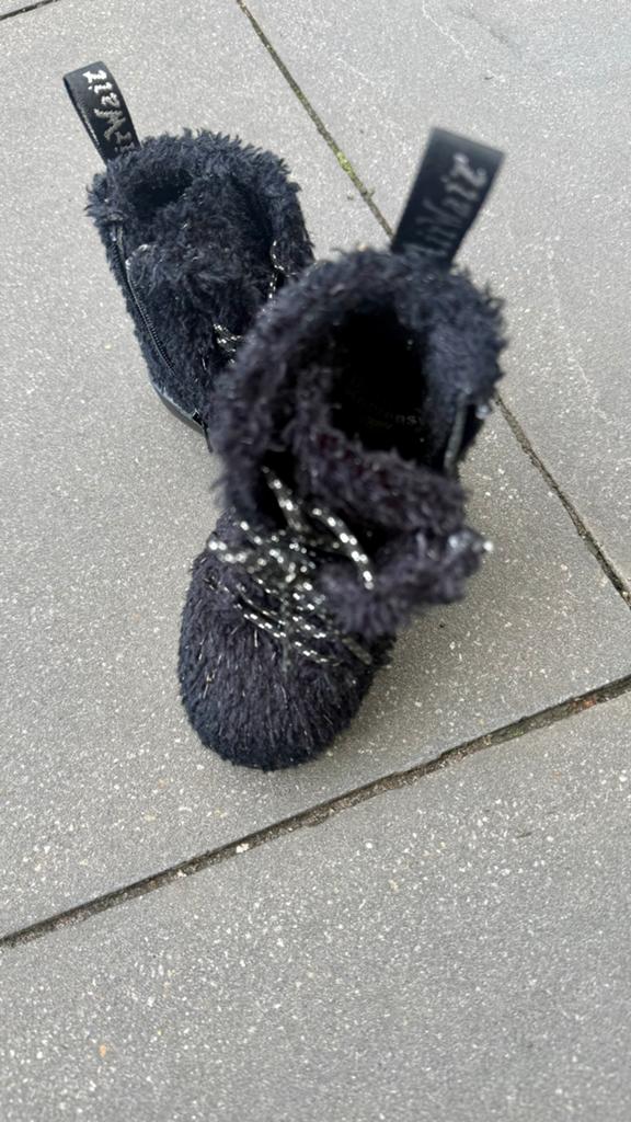 Dr. Martens teddy bont Laarzen Maat 24, Ophalen, Meisje, Nieuw, Laarzen
