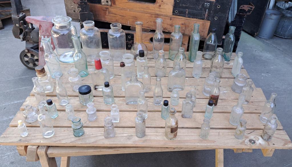 Fles flesjes apothekersflesjes decoratie, Antiek en Kunst, Verzenden