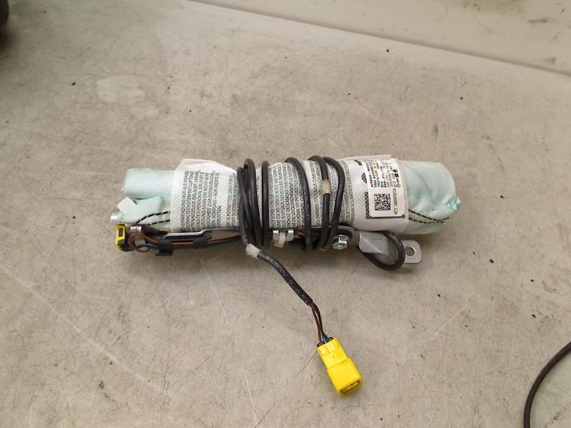Airbag Stoel Rechts Audi A1 Sportback (8XA/8XF) 8X3880242c, Gebruikt, Auto-Union-Straße  1, Ingolstadt 85057, , Duitsland, Info@audi.de