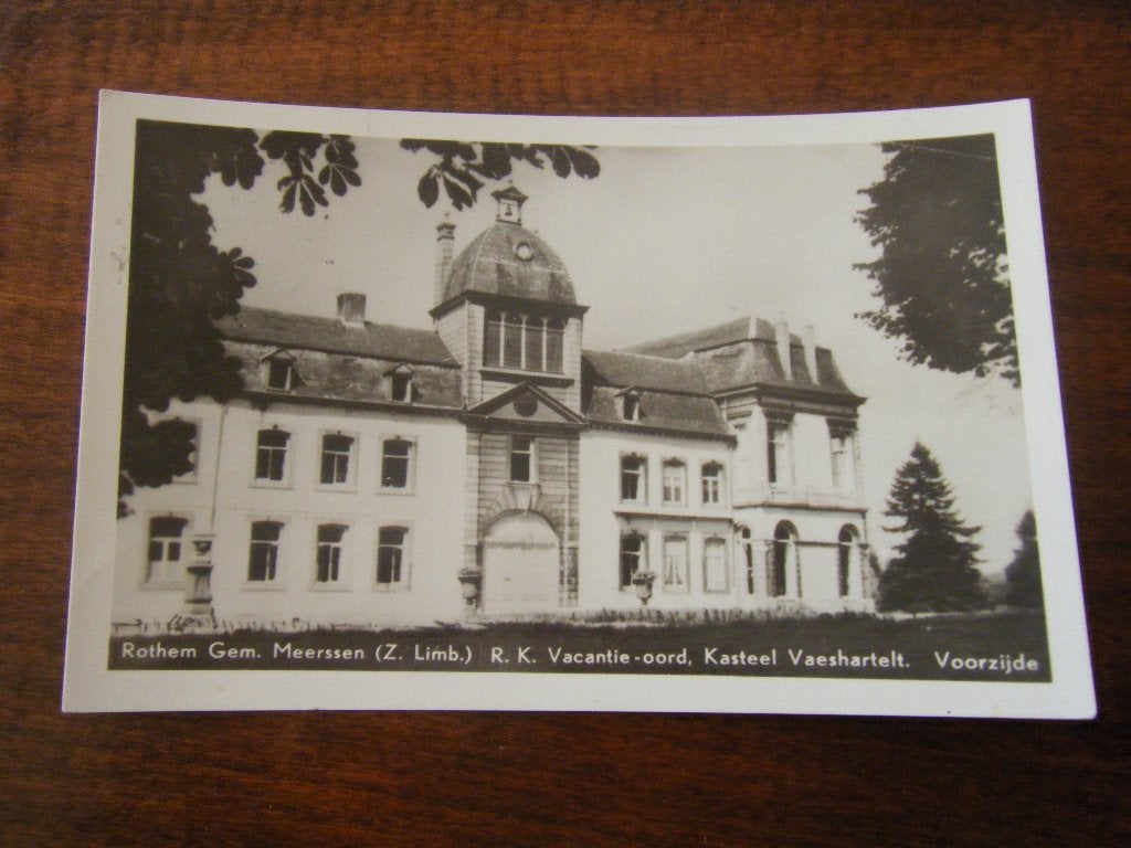 F89 - Rothem - Kasteel Vaeshartelt - Mooi/Oud, Ophalen of Verzenden, 1940 tot 1960, Limburg