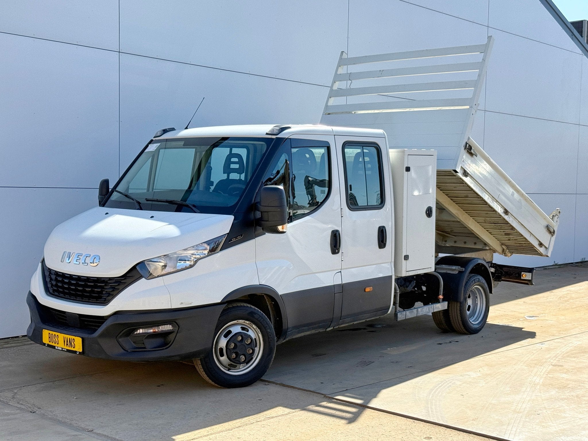 Iveco Daily 35C14 2.3 Kipper Dubbele Cabine Kist Dubbellucht, Achterwielaandrijving, Gebruikt, Euro 6, Iveco