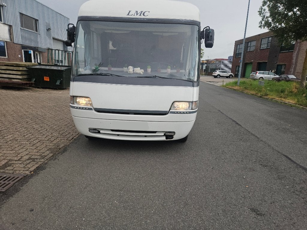 LMC Camper Liberty 6500i Lees de tekst goed, Integraal, Standaard zit, Ringverwarming, Fiat