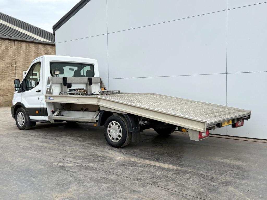 Ford Transit 350 2.0 TDCI 130PK Autotransporter Ambulance Ab, Achterwielaandrijving, 4 cilinders, Wit, 11 km/l