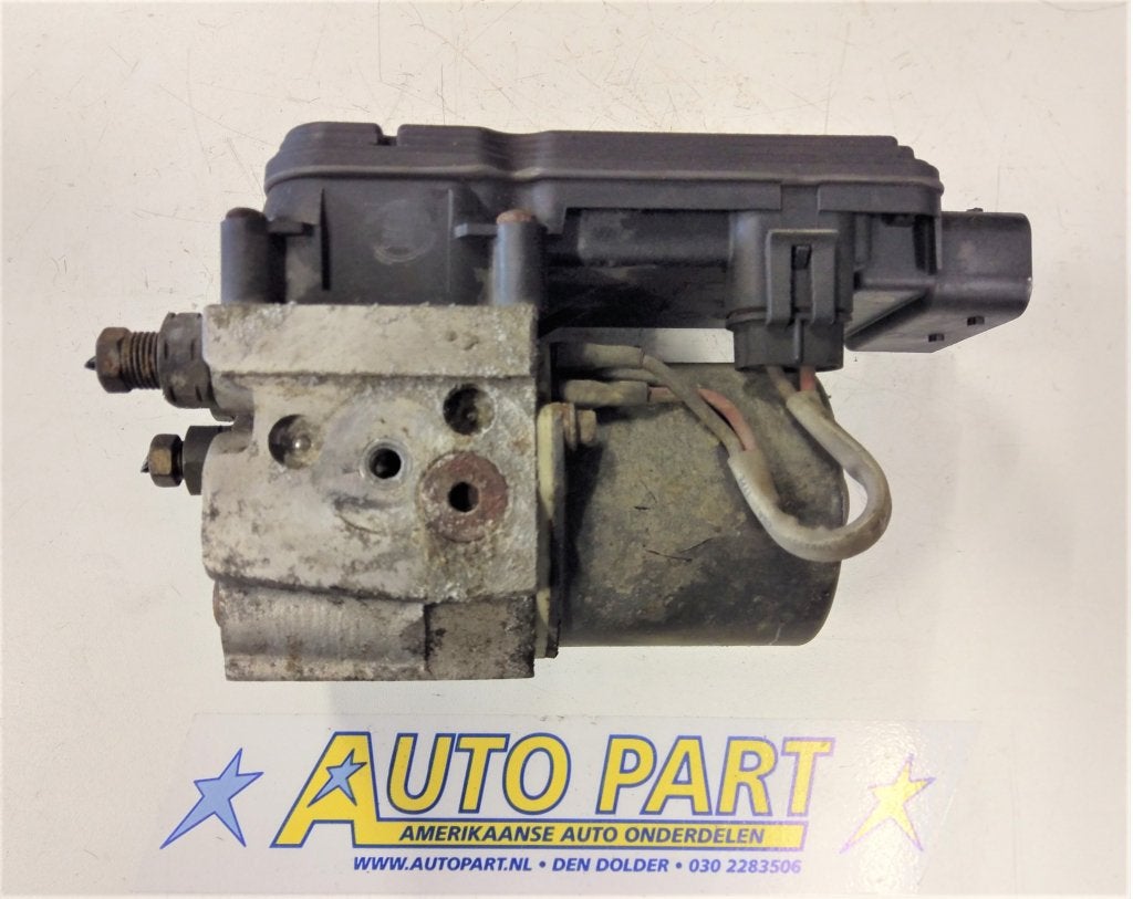Lincoln Navigator ABS pomp 2000-2002, Auto-onderdelen, Gebruikt, Ford motor company, P.O. Box 6248, Dearborn, MI 48126, Ophalen of Verzenden
