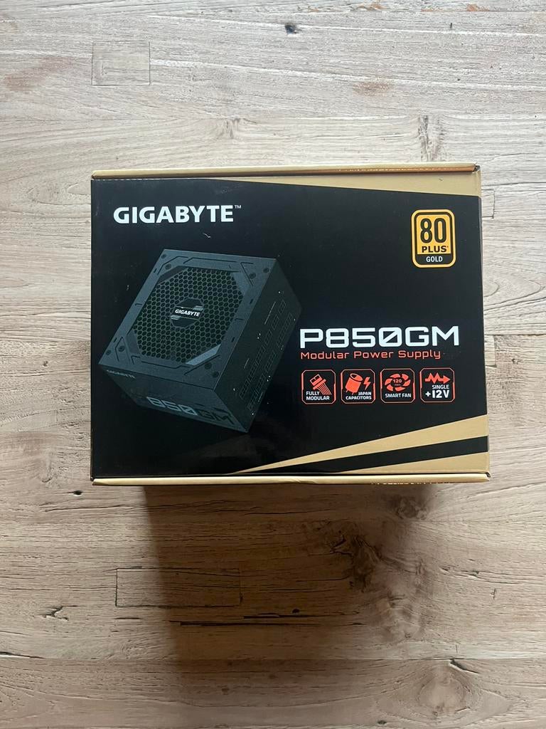 Gigabyte P850GM (850 watt), Ophalen of Verzenden, Zo goed als nieuw