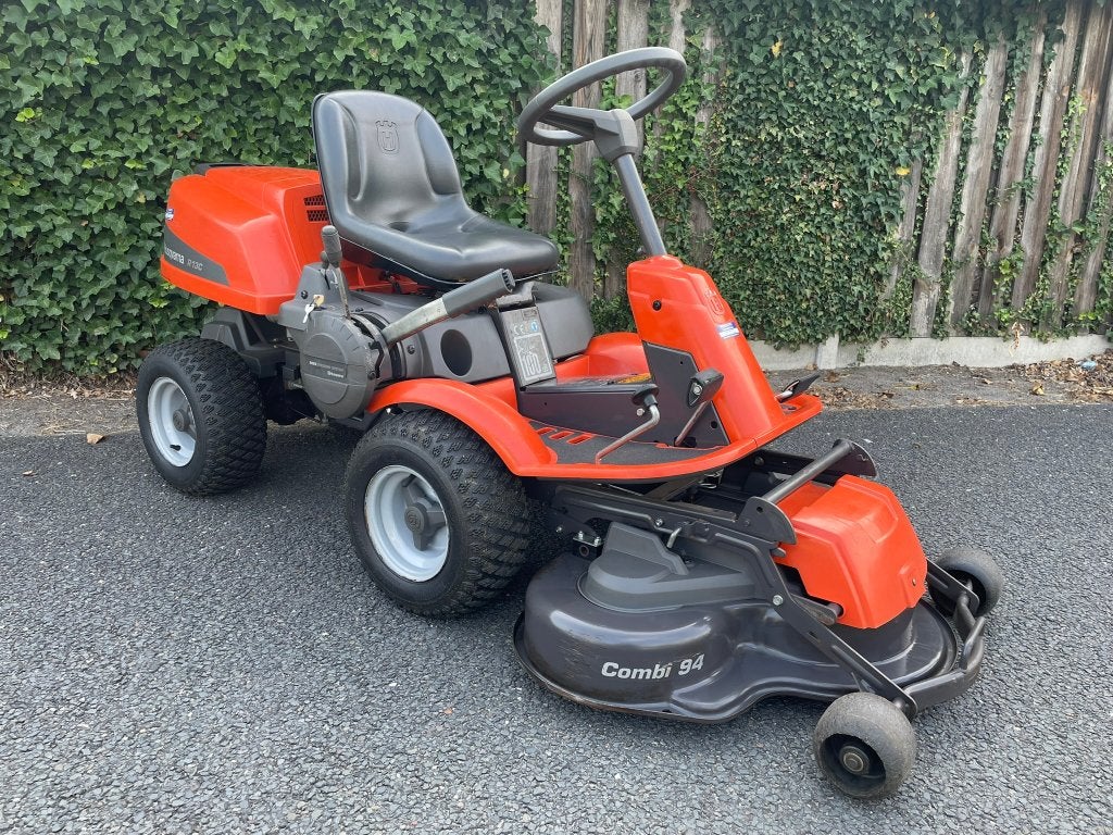 Gebruikt Husqvarna Rider 13 C Frontmaaier zitmaaier
