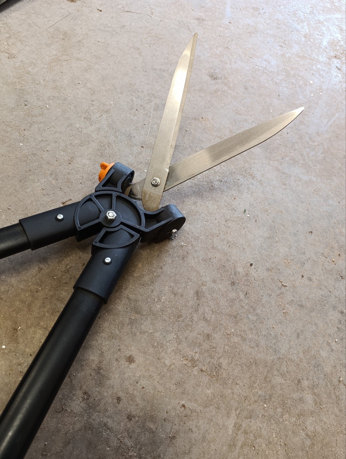 3x Fiskars Graskantenschaar GS 53 - Nieuw in verpakking, Ophalen of Verzenden, Nieuw, Minder dan 20 mm, Fiskars
